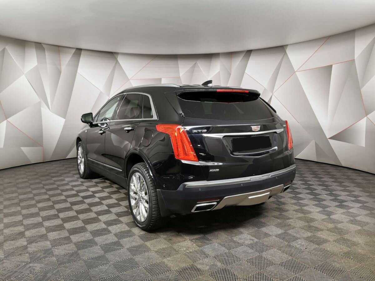 Cadillac XT5 с пробегом — 2016 год. Фото: #3