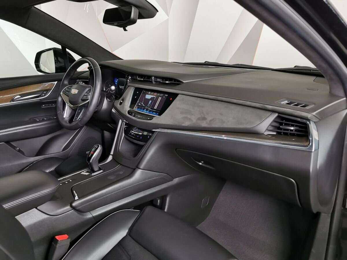 Cadillac XT5 с пробегом — 2016 год. Фото: #8