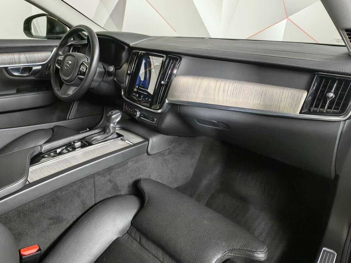 Volvo S90 с пробегом — 2021 год. Фото: #8
