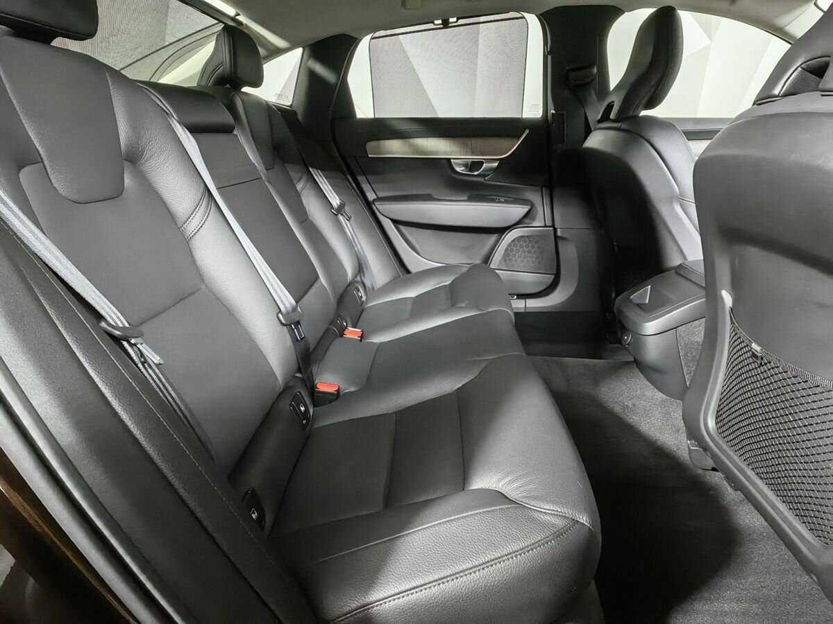 Volvo S90 с пробегом — 2021 год. Фото: #9