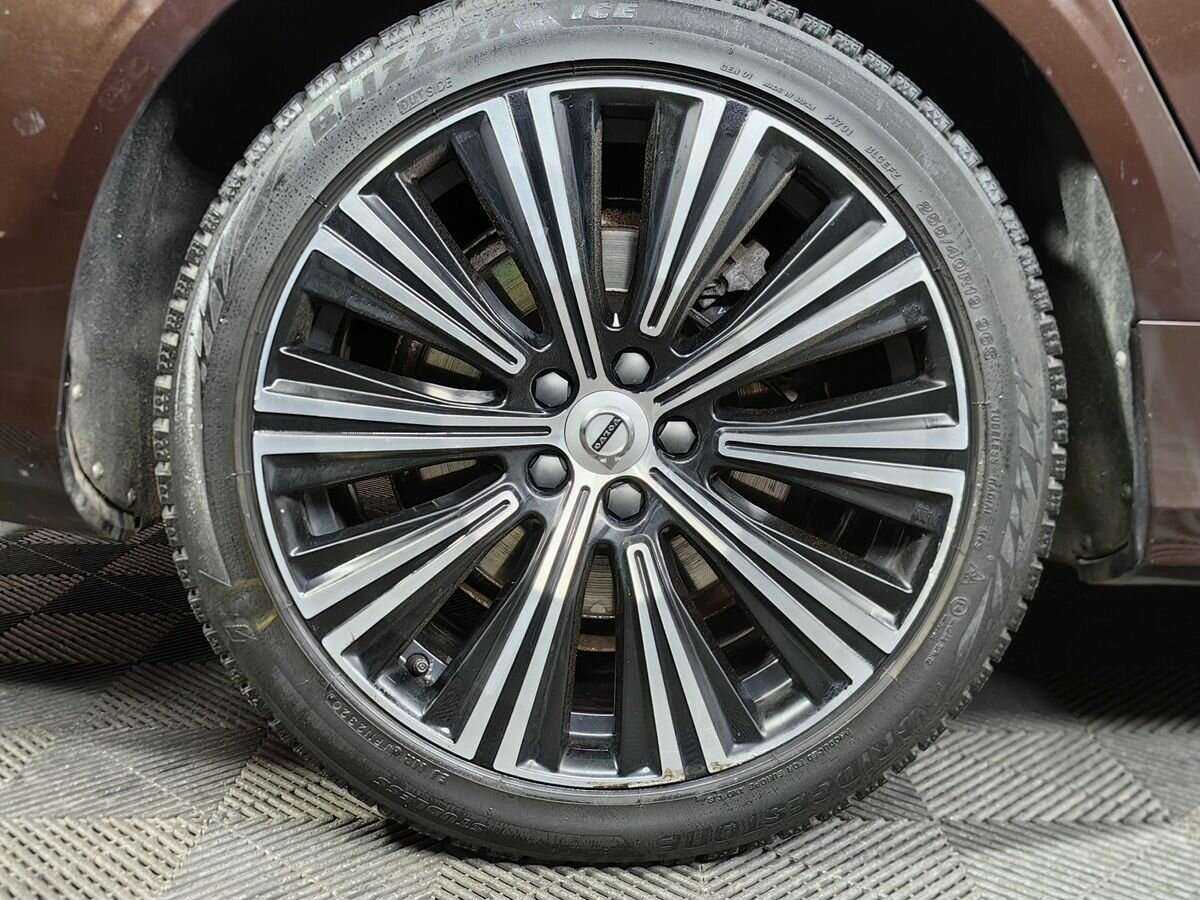 Volvo S90 с пробегом — 2021 год. Фото: #12