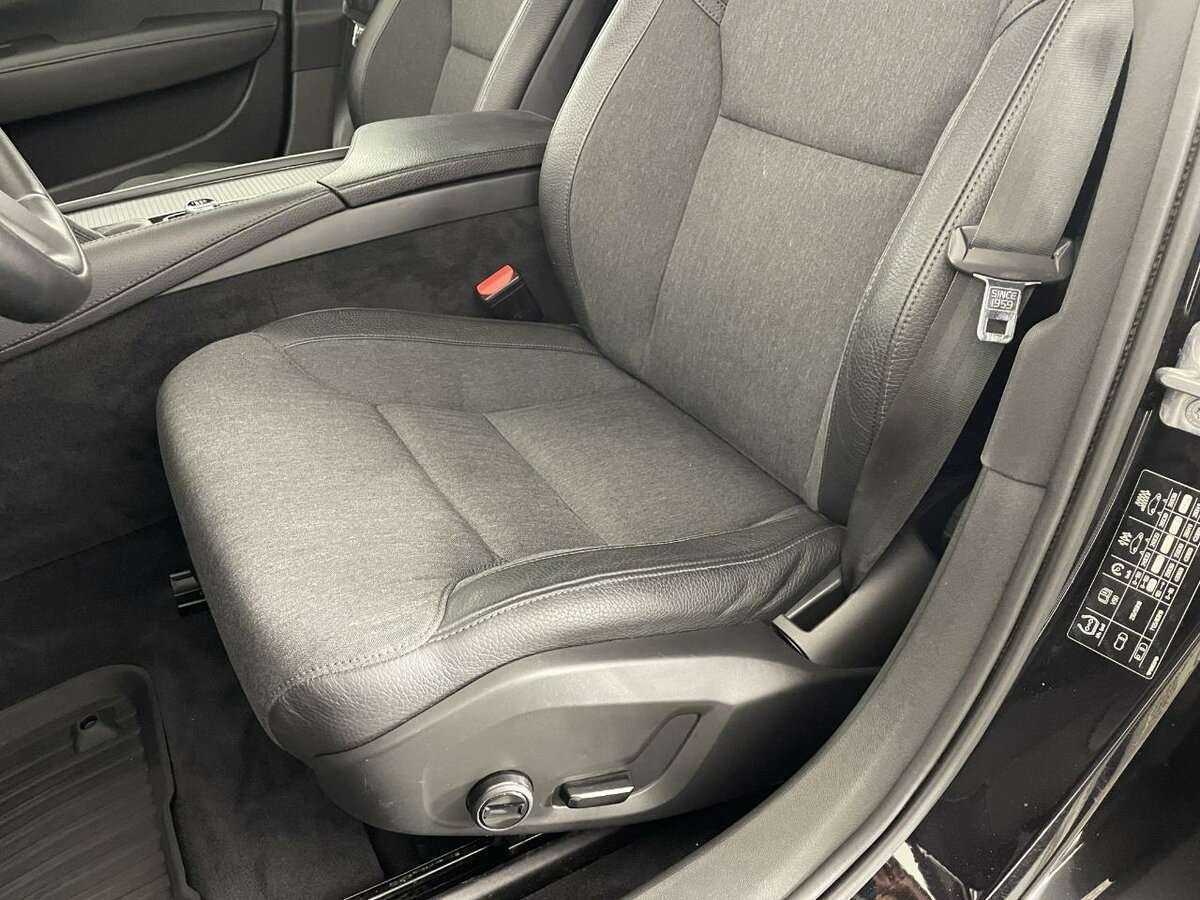 Volvo V90 Cross Country с пробегом — 2018 год. Фото: #9