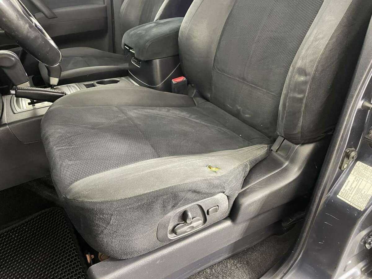 Mitsubishi Pajero с пробегом — 2008 год. Фото: #9