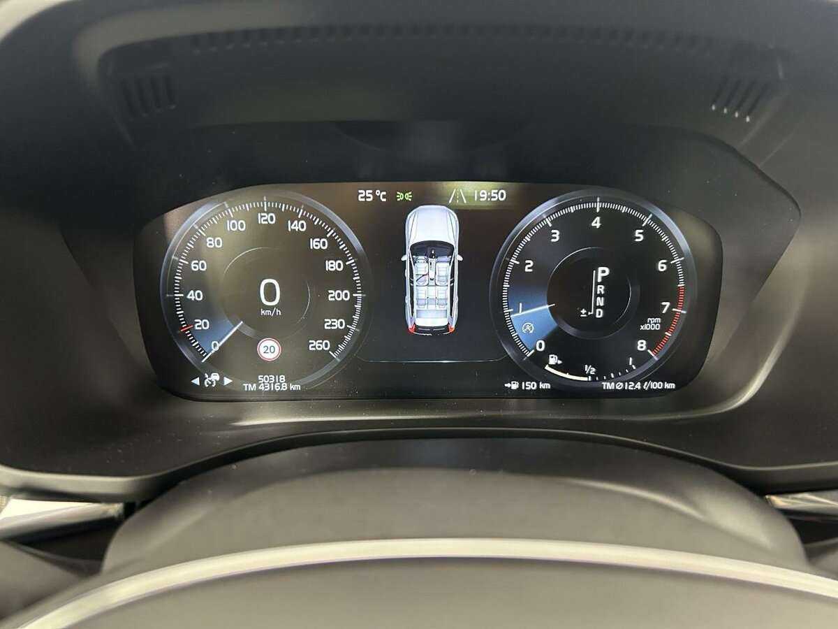 Volvo XC60 с пробегом — 2021 год. Фото: #10