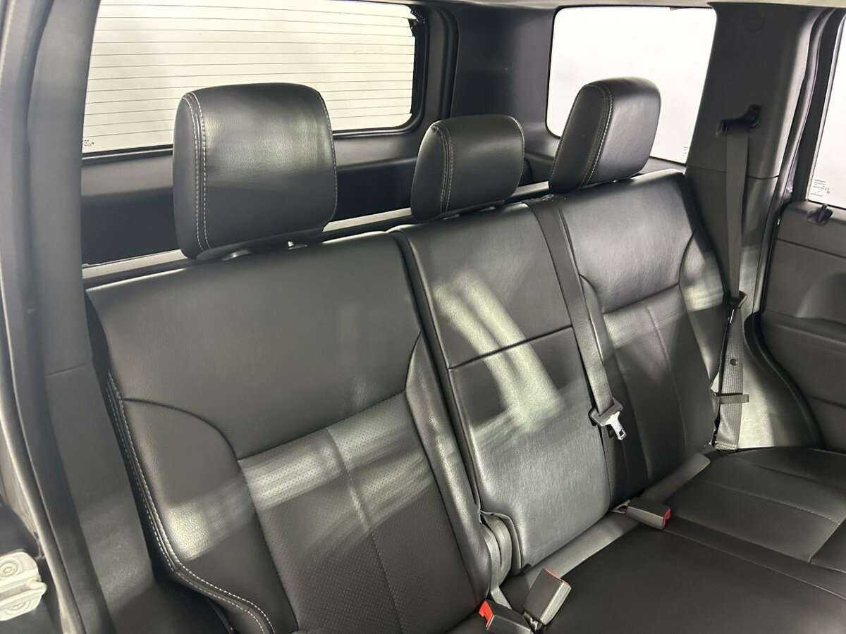 Jeep Cherokee с пробегом — 2010 год. Фото: #14