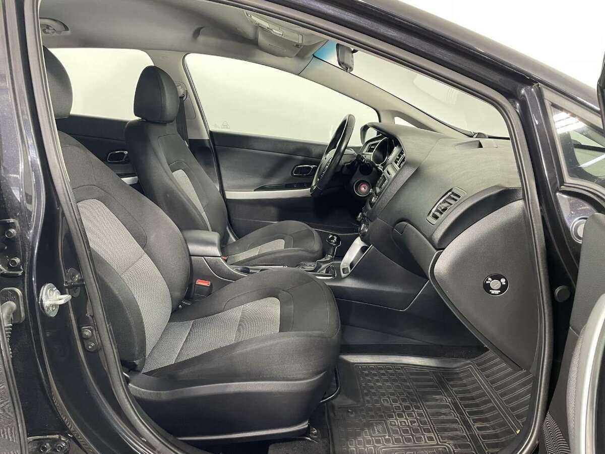 Kia Ceed с пробегом — 2017 год. Фото: #11