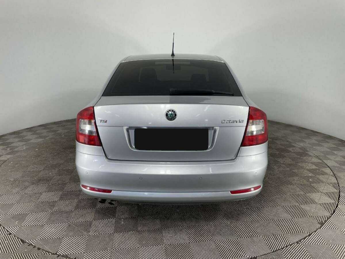Skoda Octavia с пробегом — 2010 год. Фото: #2