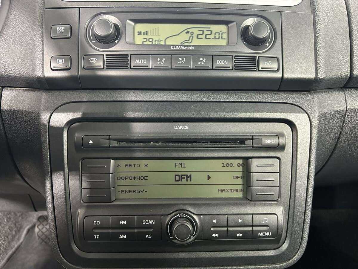 Skoda Fabia с пробегом — 2008 год. Фото: #11