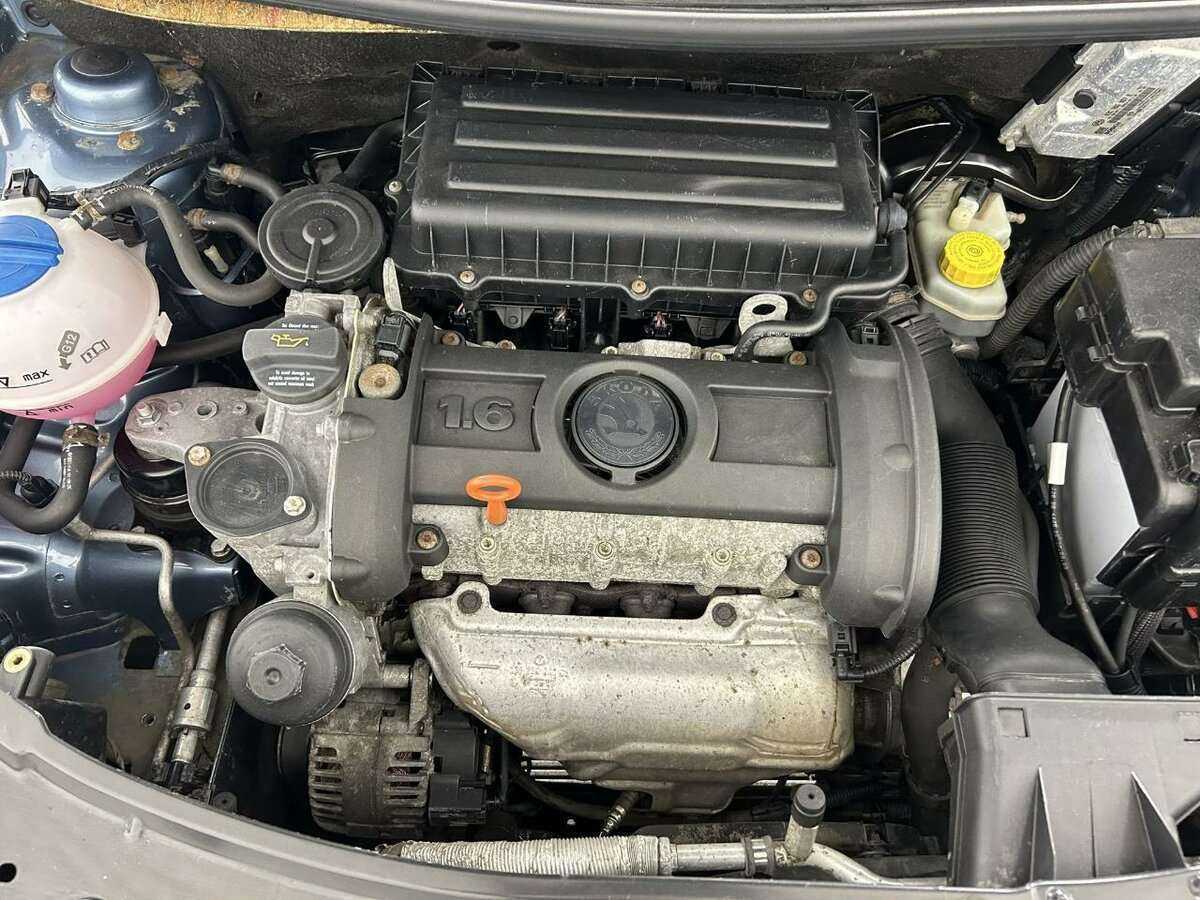 Skoda Fabia с пробегом — 2008 год. Фото: #15