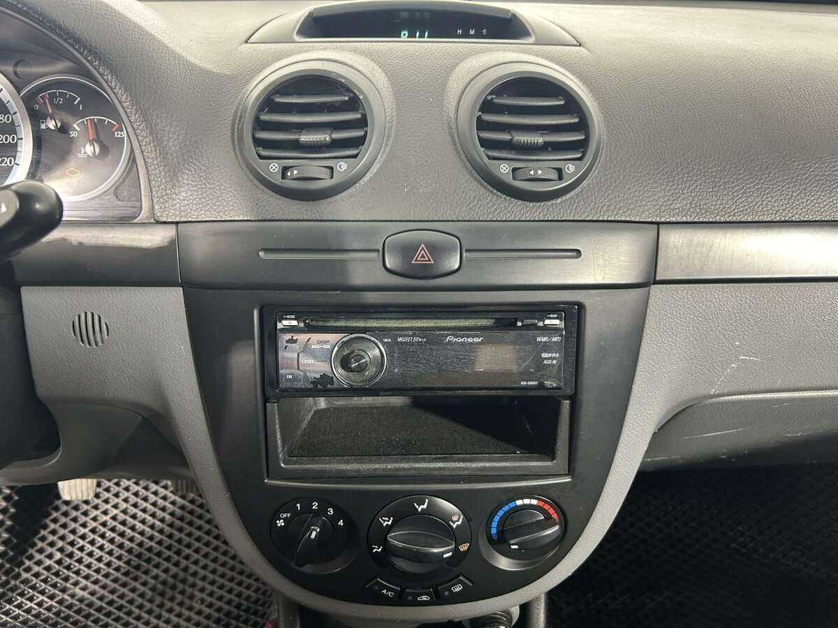 Chevrolet Lacetti с пробегом — 2007 год. Фото: #10