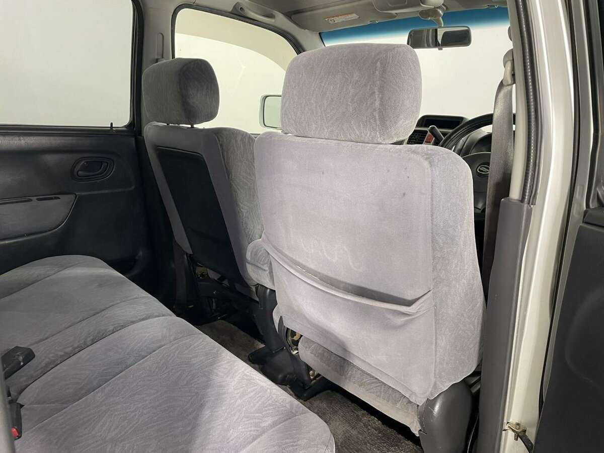 Suzuki Wagon R с пробегом — 2002 год. Фото: #15