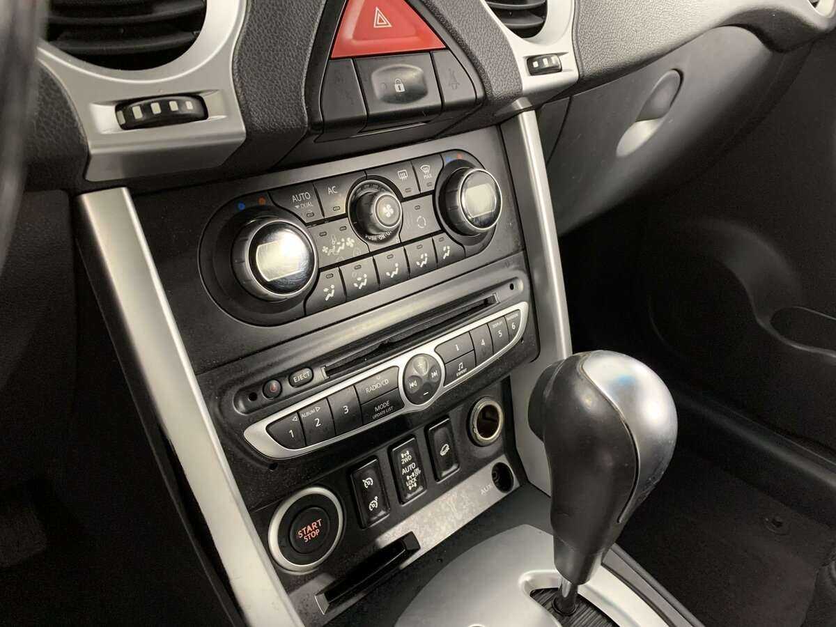 Renault Koleos с пробегом — 2008 год. Фото: #19