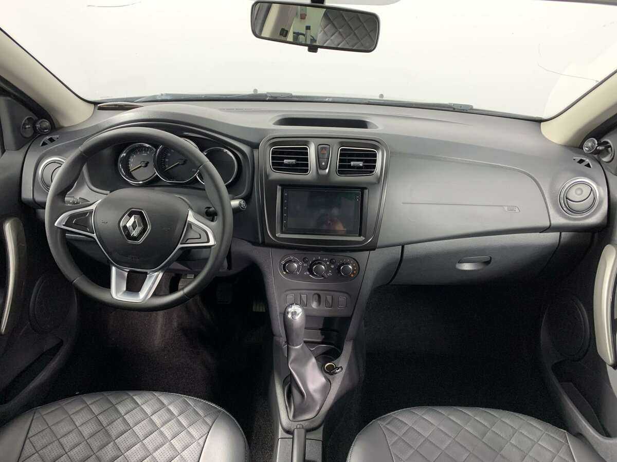 Renault Logan с пробегом — 2019 год. Фото: #11