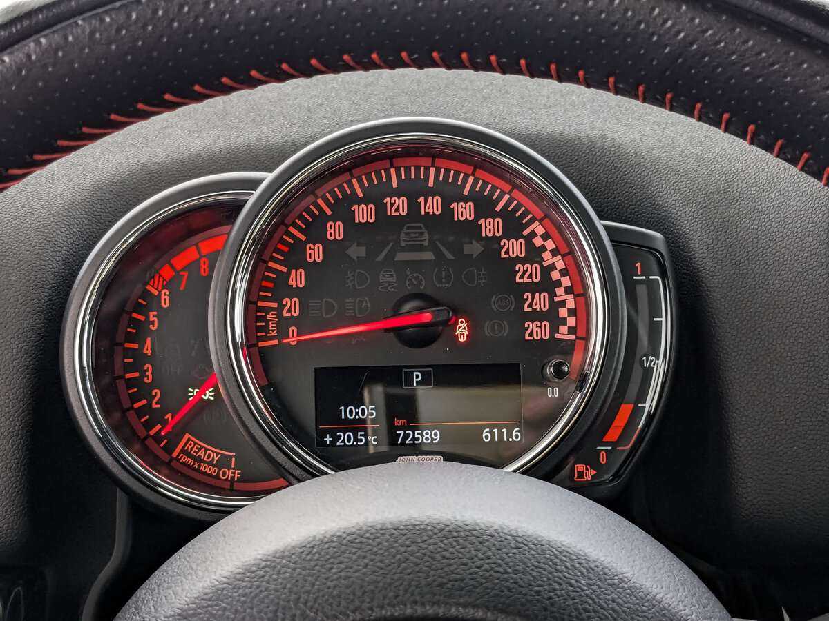 Mini Countryman с пробегом — 2018 год. Фото: #12