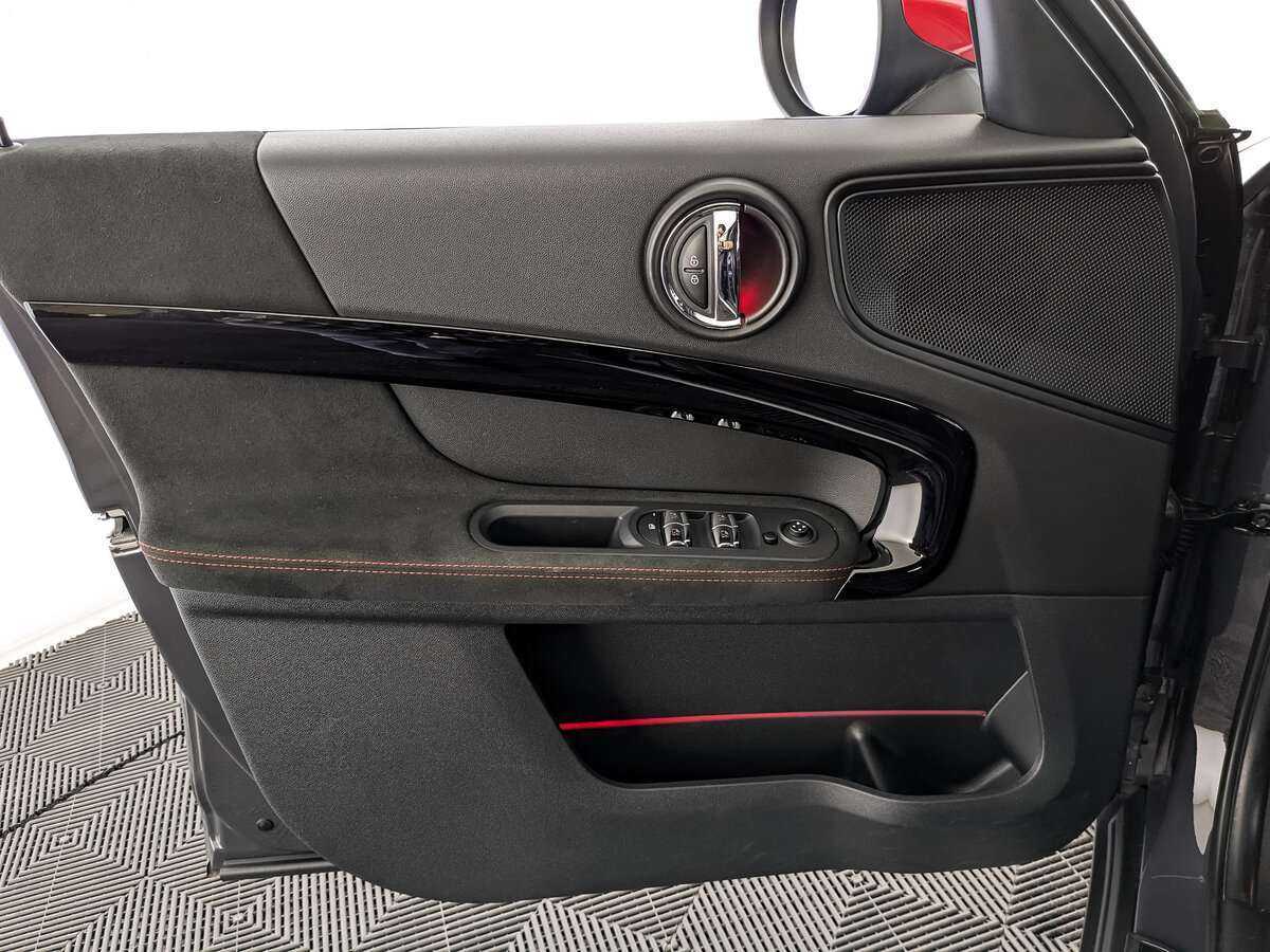 Mini Countryman с пробегом — 2018 год. Фото: #15