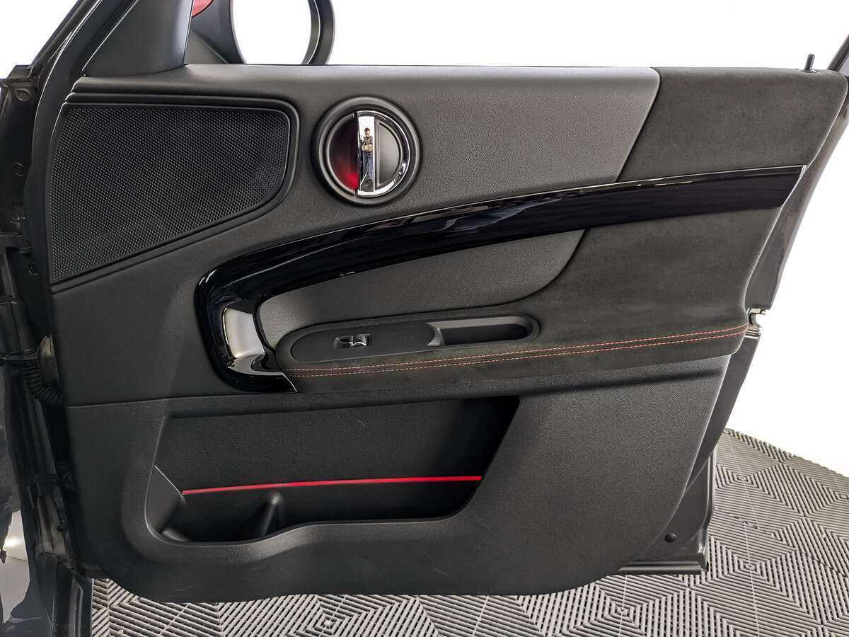 Mini Countryman с пробегом — 2018 год. Фото: #21