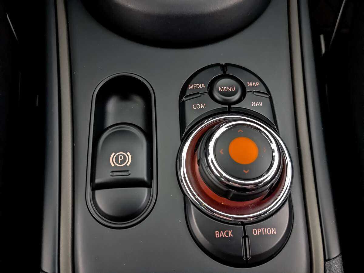 Mini Countryman с пробегом — 2018 год. Фото: #23