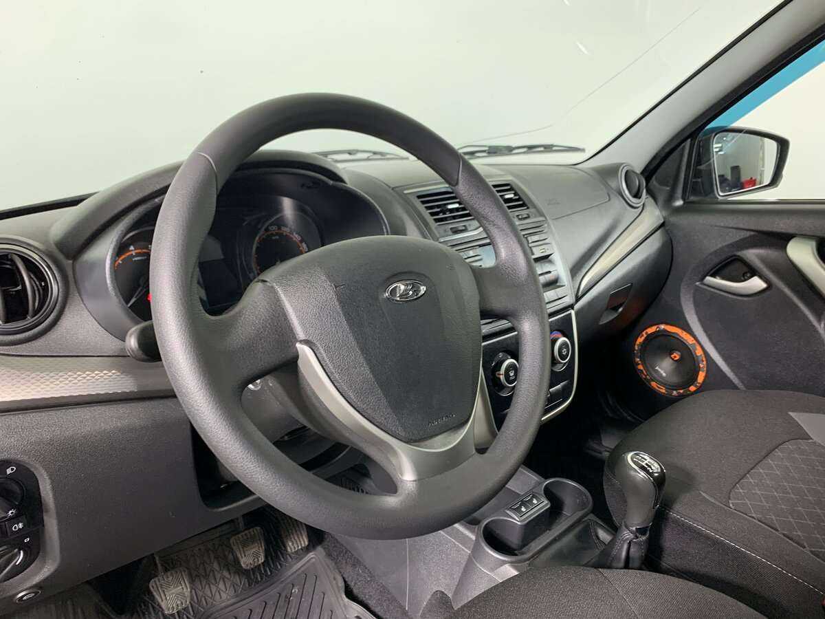 Lada (ВАЗ) Granta с пробегом — 2018 год. Фото: #8