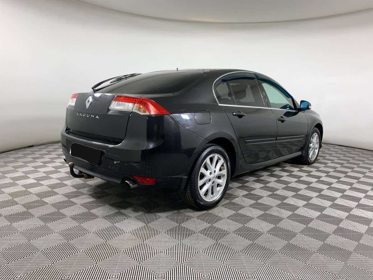 Renault Laguna с пробегом — 2008 год. Фото: #4