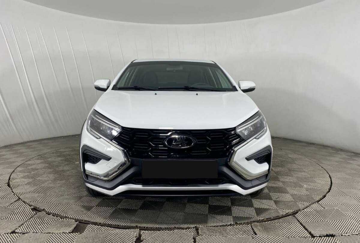 Lada (ВАЗ) Vesta с пробегом — 2023 год. Фото: #1