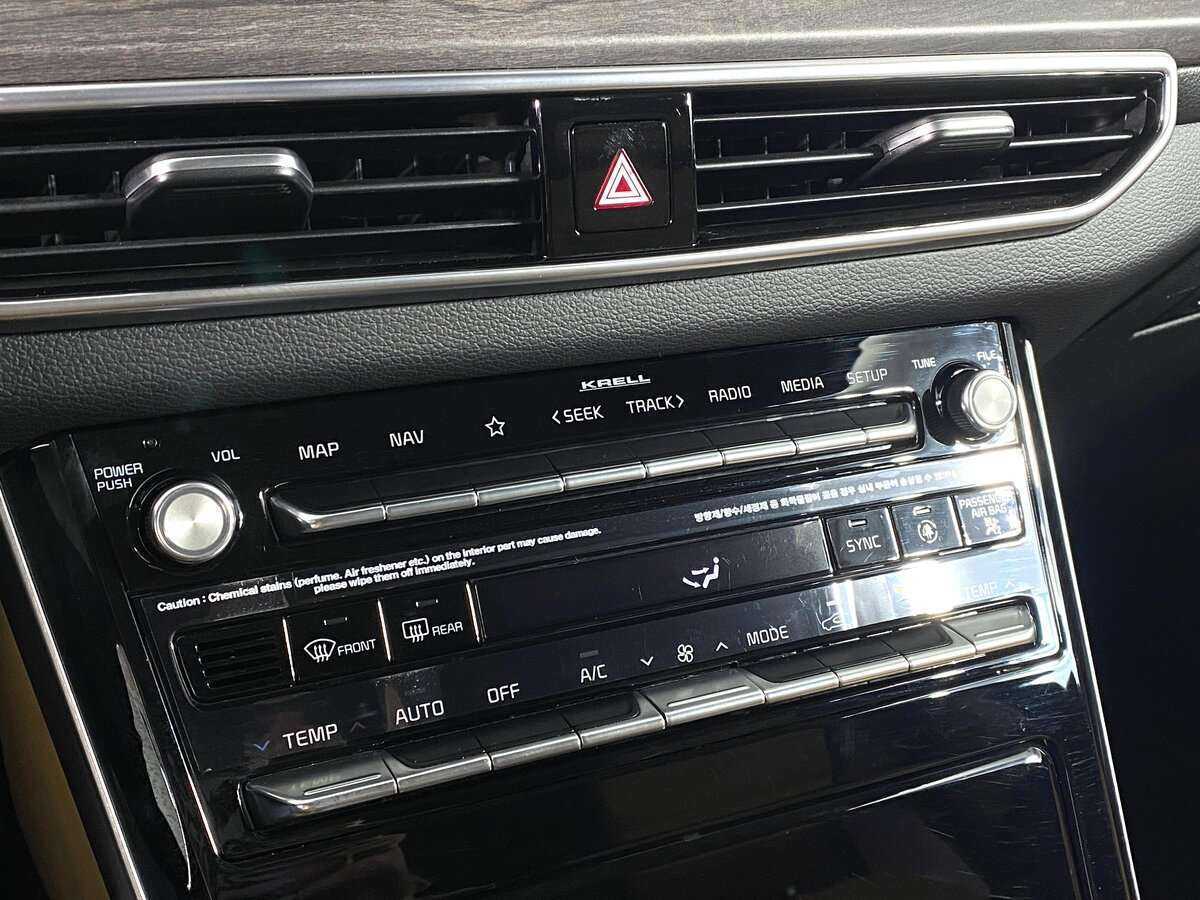 Kia K7 с пробегом — 2020 год. Фото: #16