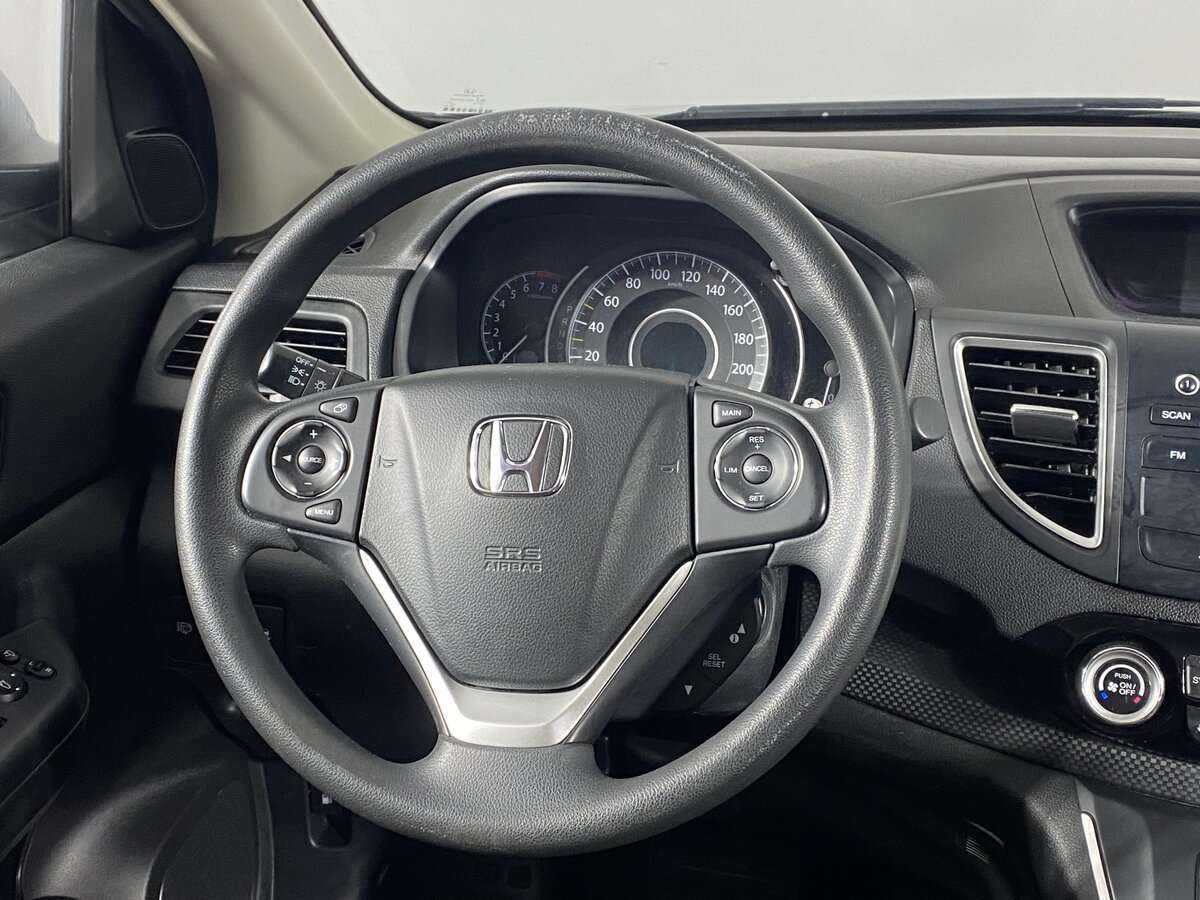 Honda CR-V с пробегом — 2015 год. Фото: #13