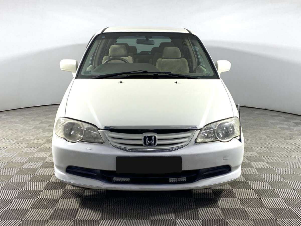 Honda Odyssey с пробегом — 2002 год. Фото: #1
