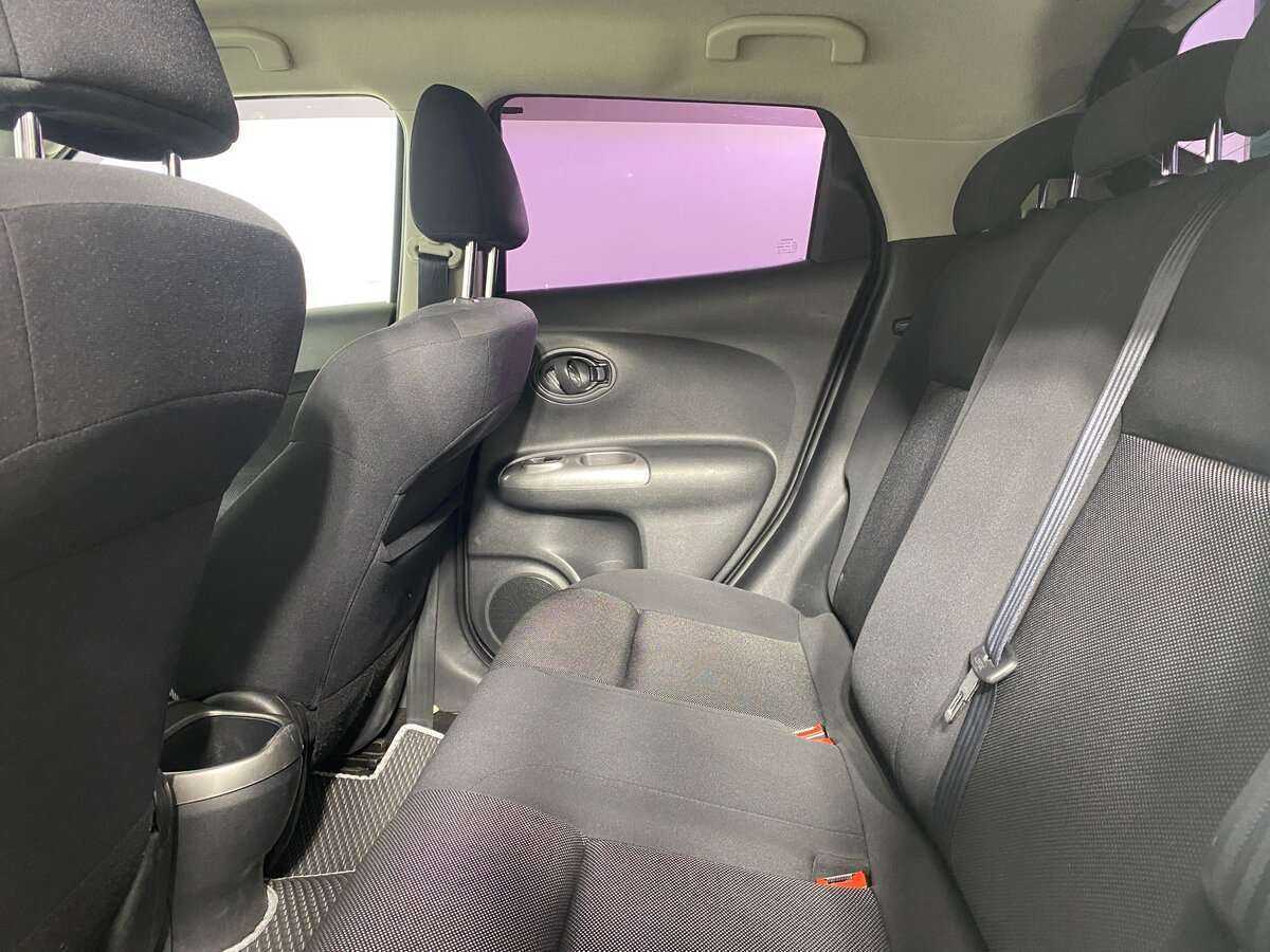 Nissan Juke с пробегом — 2011 год. Фото: #6