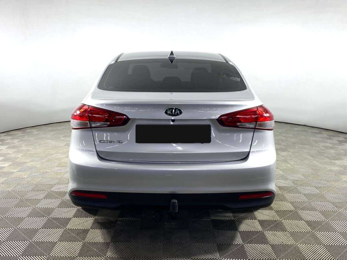 Kia Cerato с пробегом — 2019 год. Фото: #5