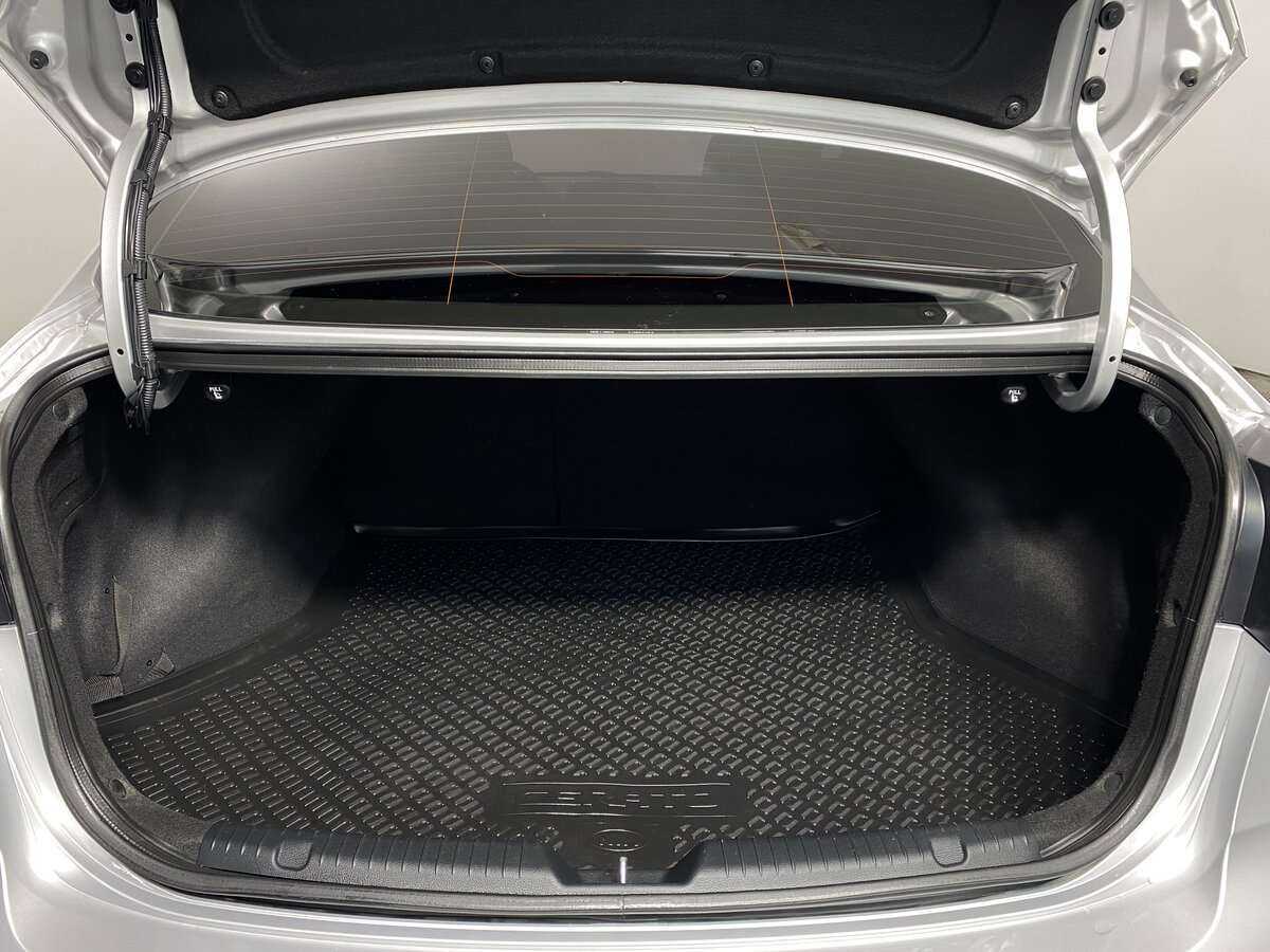 Kia Cerato с пробегом — 2019 год. Фото: #9