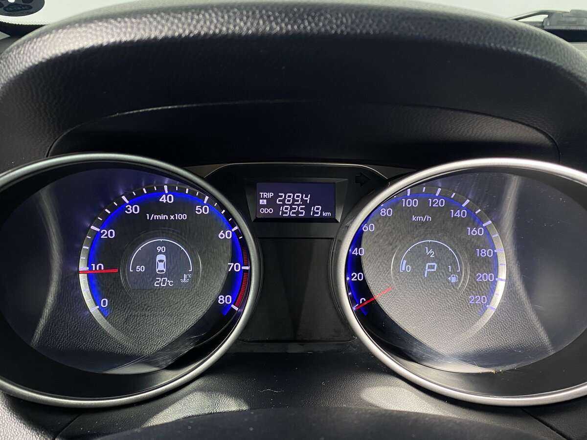 Hyundai ix35 с пробегом — 2010 год. Фото: #16