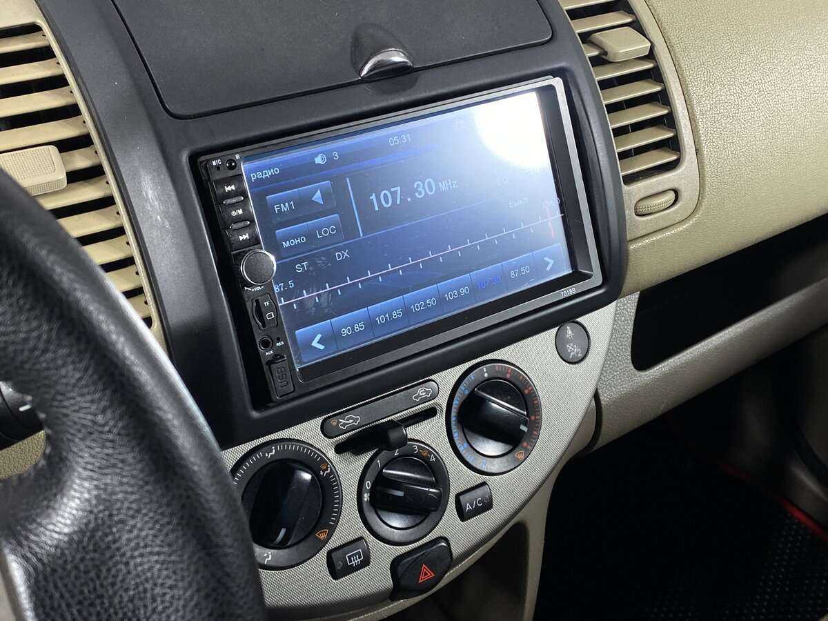 Nissan Note с пробегом — 2006 год. Фото: #12