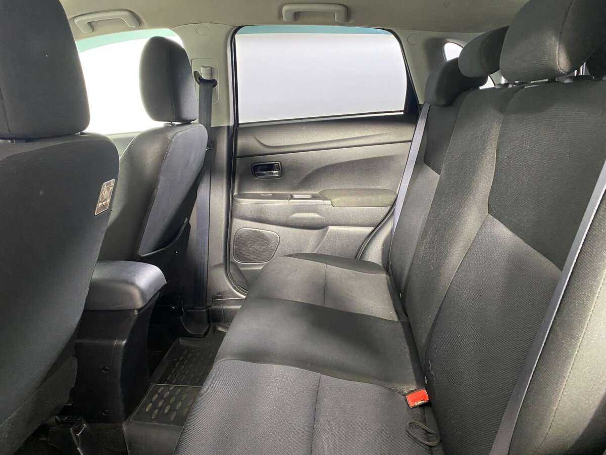 Mitsubishi ASX с пробегом — 2010 год. Фото: #15