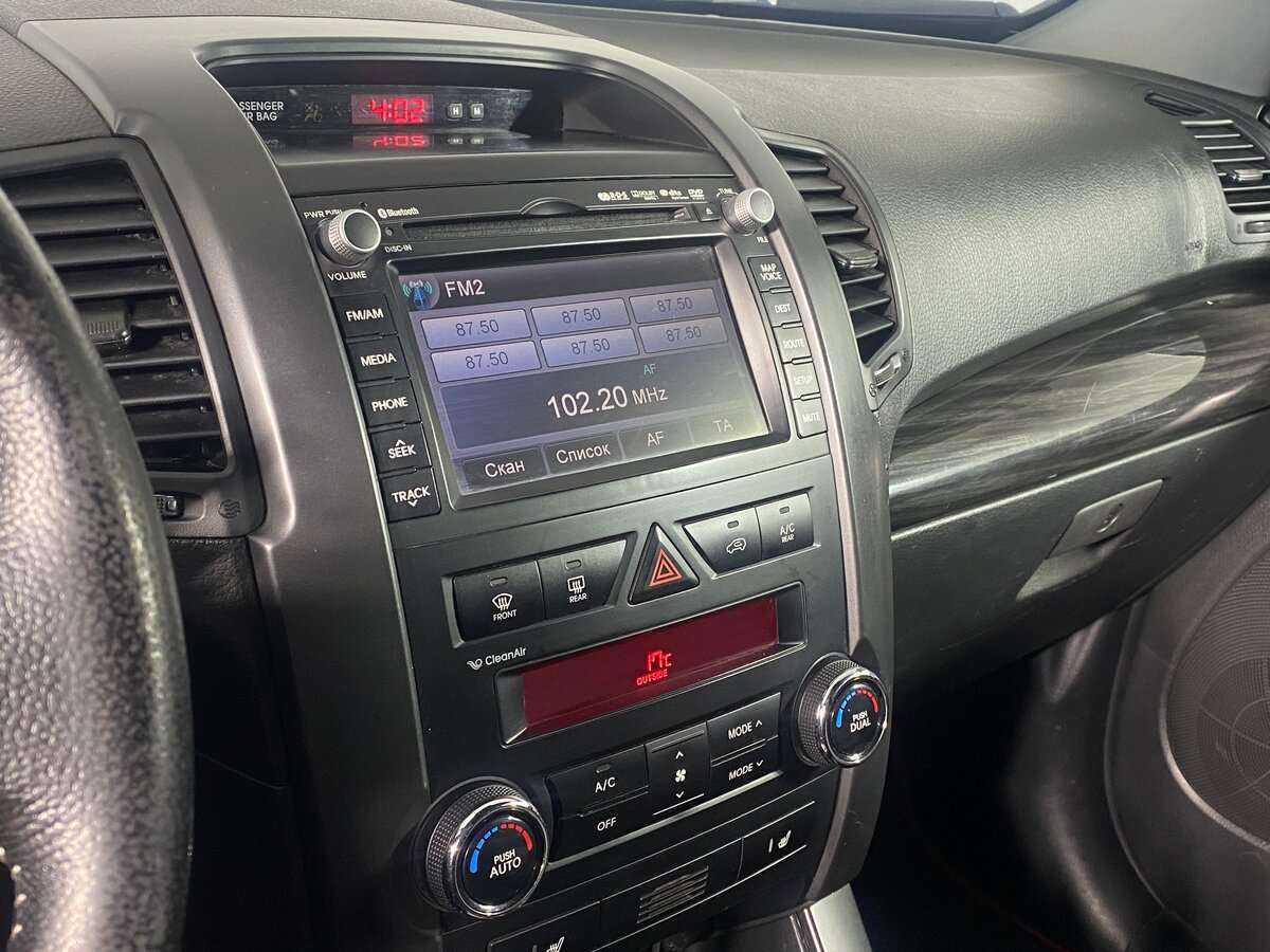 Kia Sorento с пробегом — 2011 год. Фото: #14