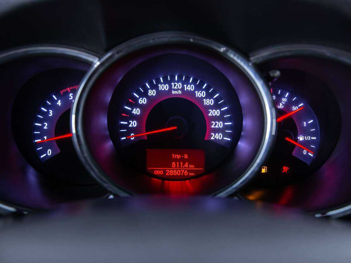 Kia Sorento с пробегом — 2009 год. Фото: #10