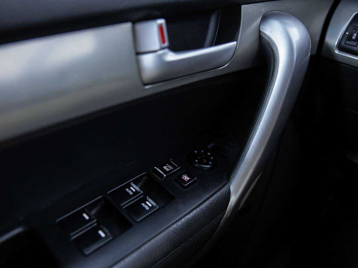 Kia Sorento с пробегом — 2009 год. Фото: #14