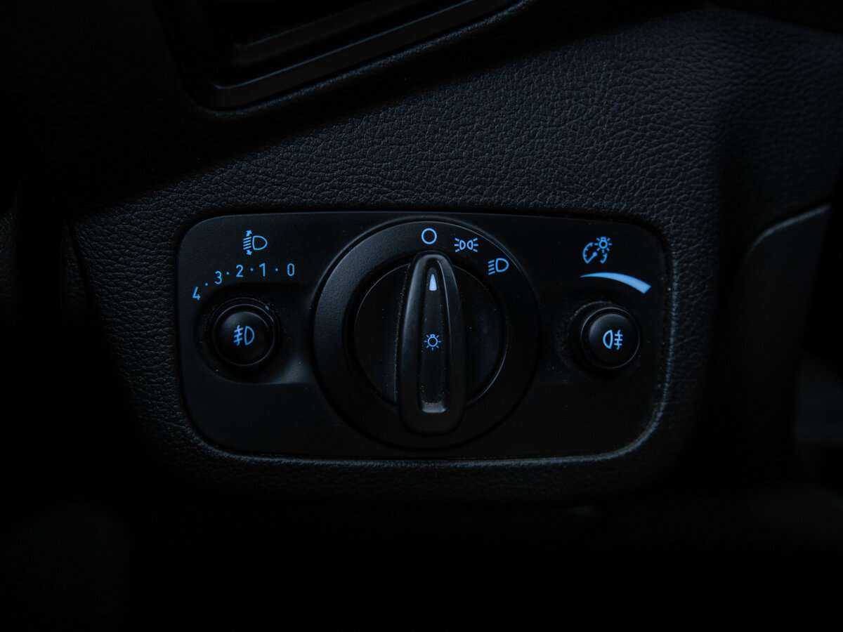 Ford Kuga с пробегом — 2017 год. Фото: #12