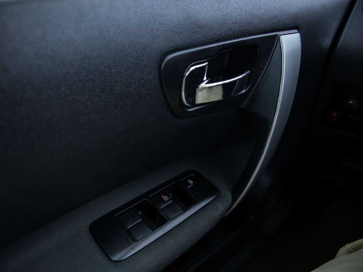 Nissan Qashqai с пробегом — 2008 год. Фото: #11