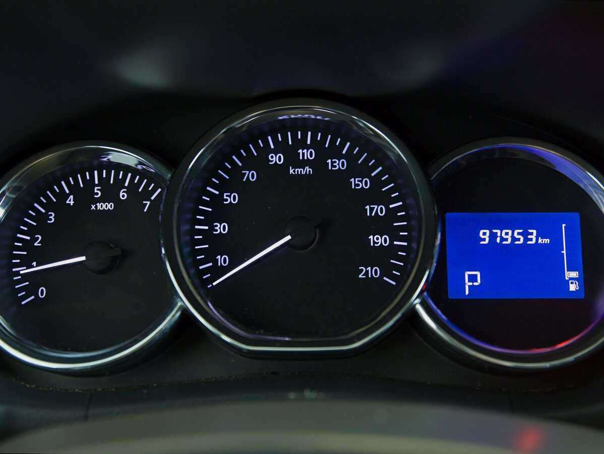 Nissan Terrano с пробегом — 2017 год. Фото: #11