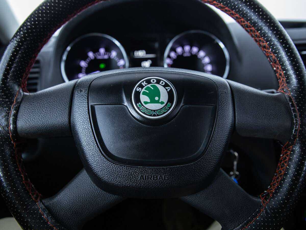 Skoda Yeti с пробегом — 2012 год. Фото: #11