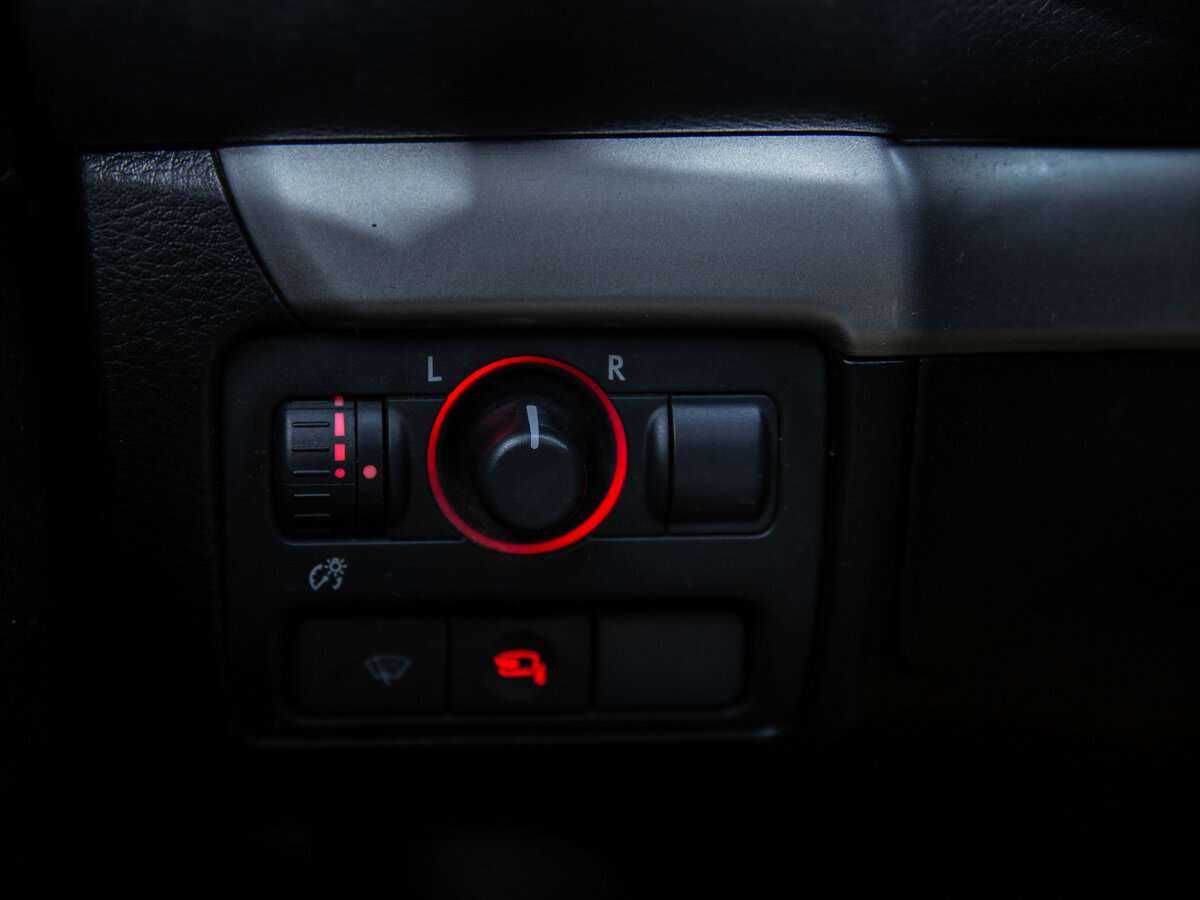Subaru Outback с пробегом — 2007 год. Фото: #17