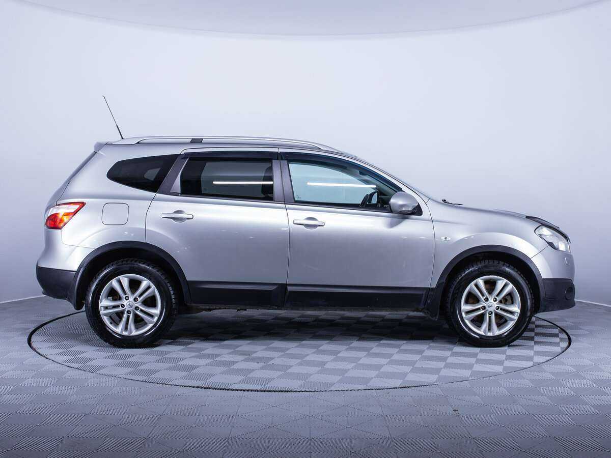 Nissan Qashqai+2 с пробегом — 2010 год. Фото: #3