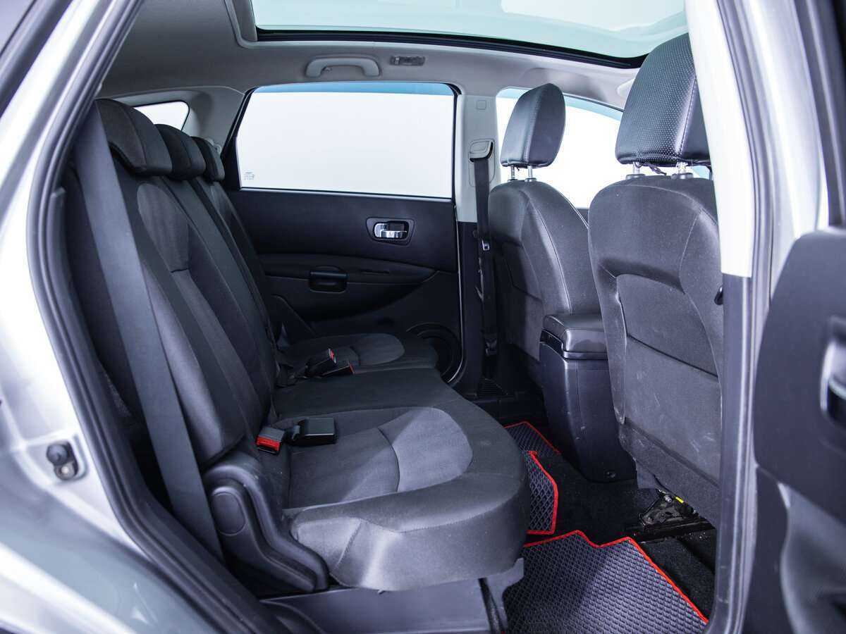 Nissan Qashqai+2 с пробегом — 2010 год. Фото: #10