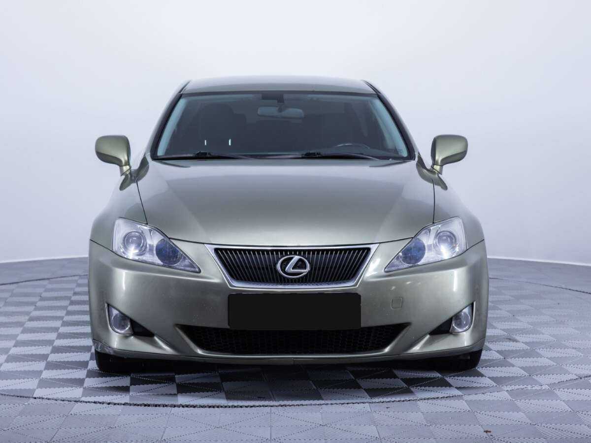 Lexus IS с пробегом — 2006 год. Фото: #1