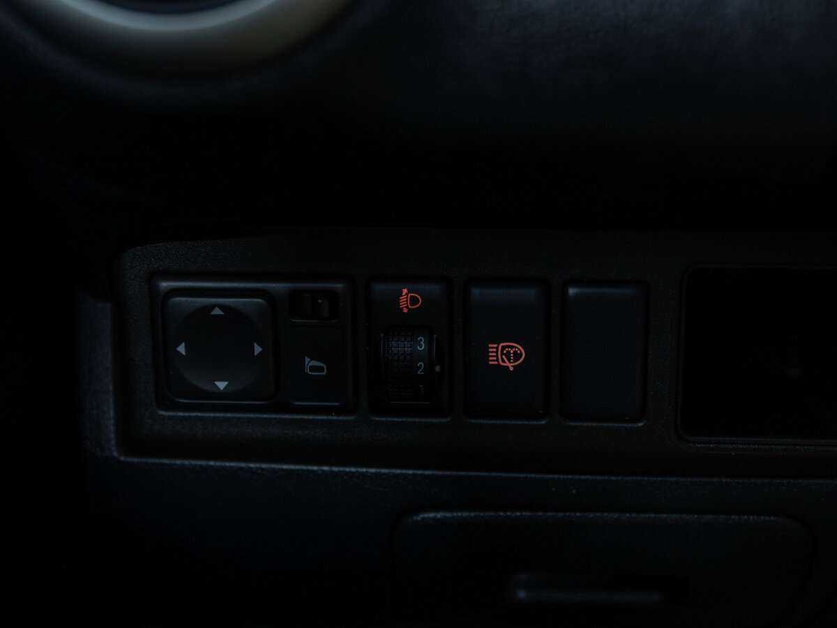 Nissan Note с пробегом — 2011 год. Фото: #14