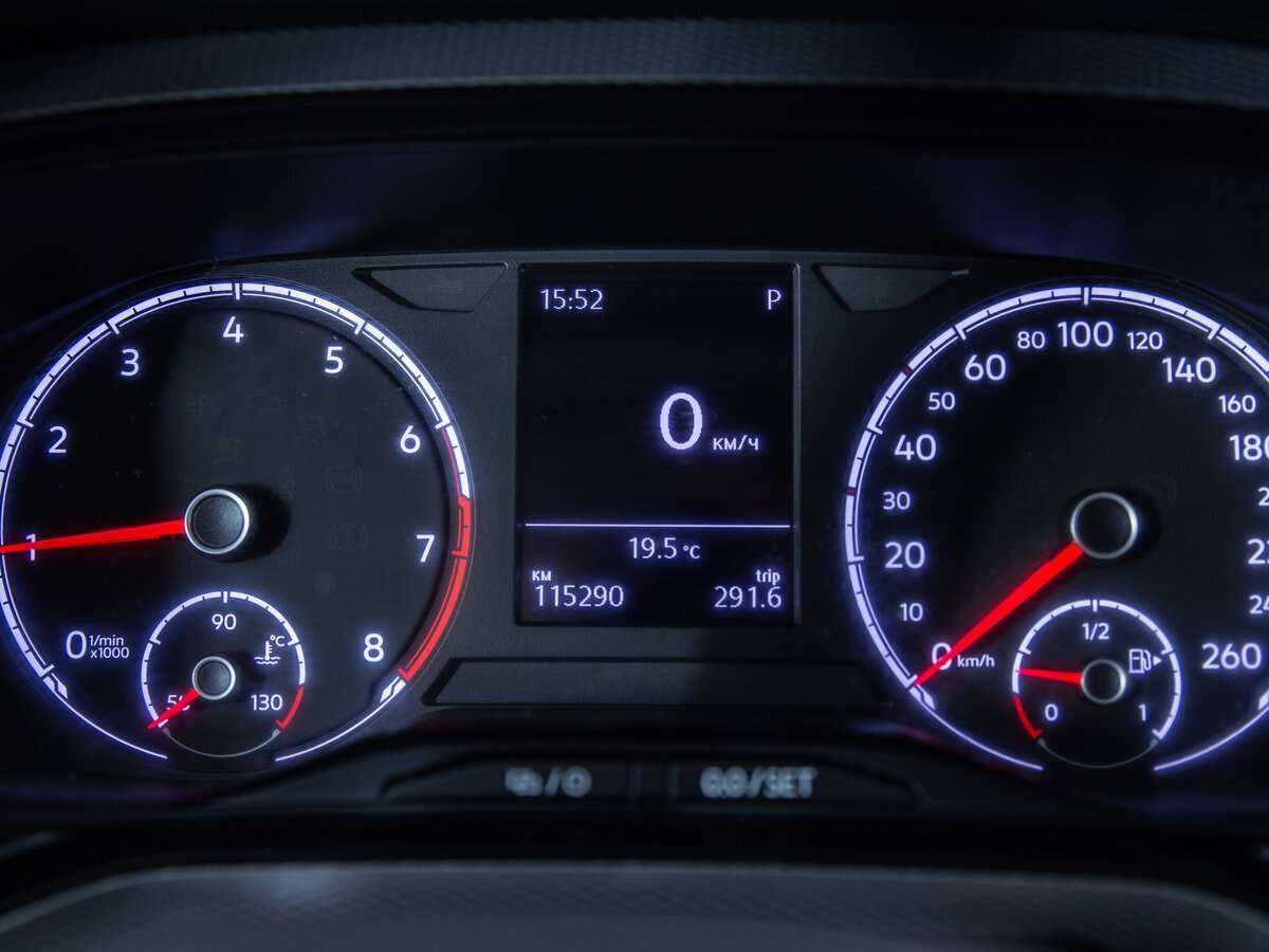 Volkswagen Polo с пробегом — 2020 год. Фото: #11