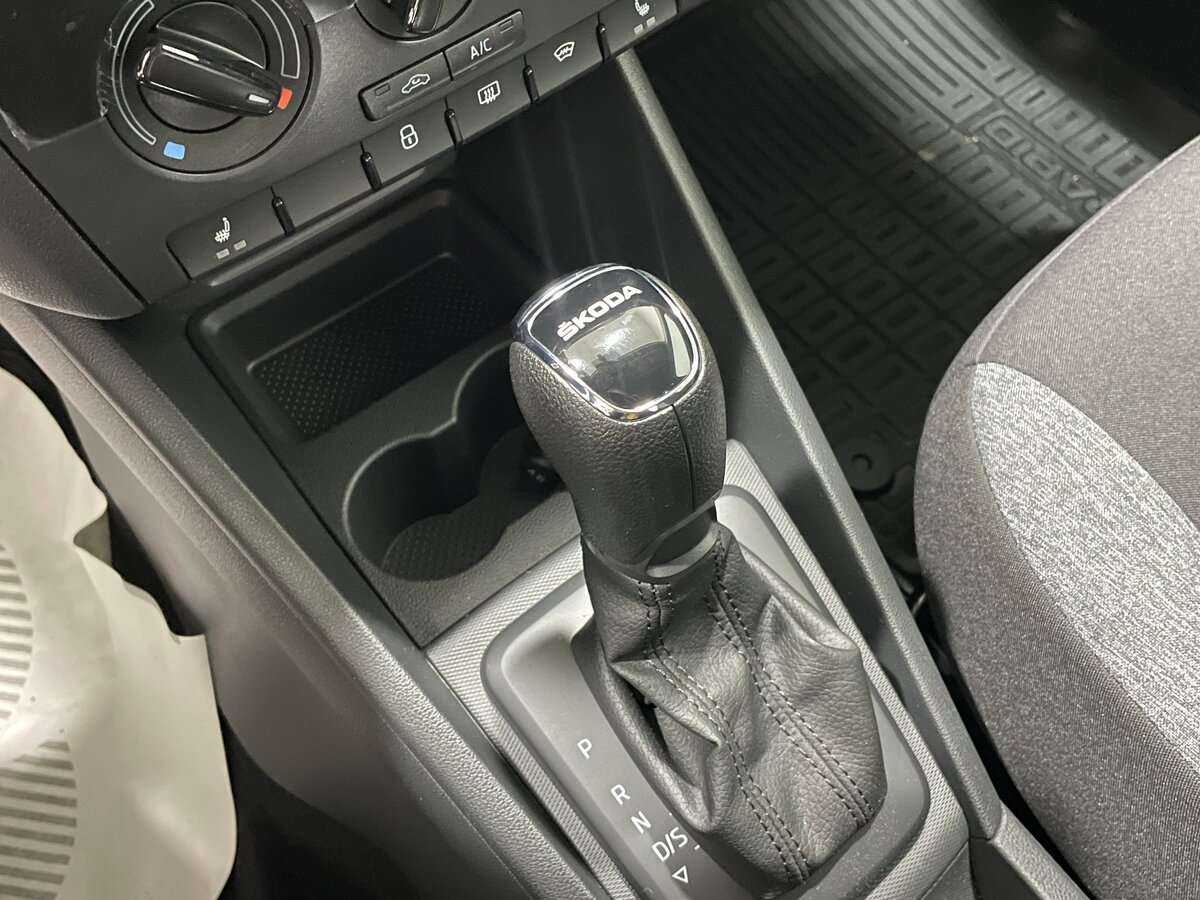 Skoda Rapid с пробегом — 2022 год. Фото: #7