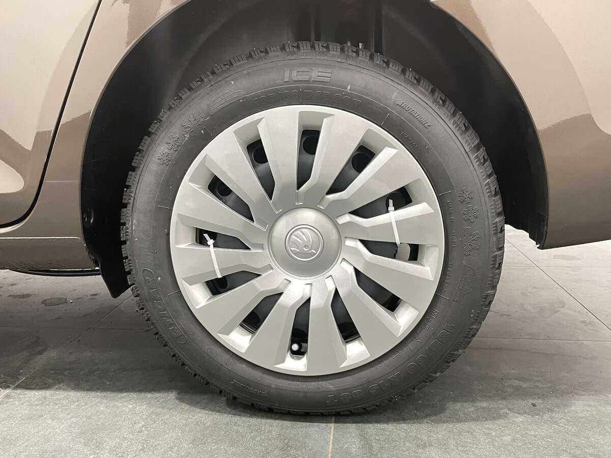 Skoda Rapid с пробегом — 2022 год. Фото: #12