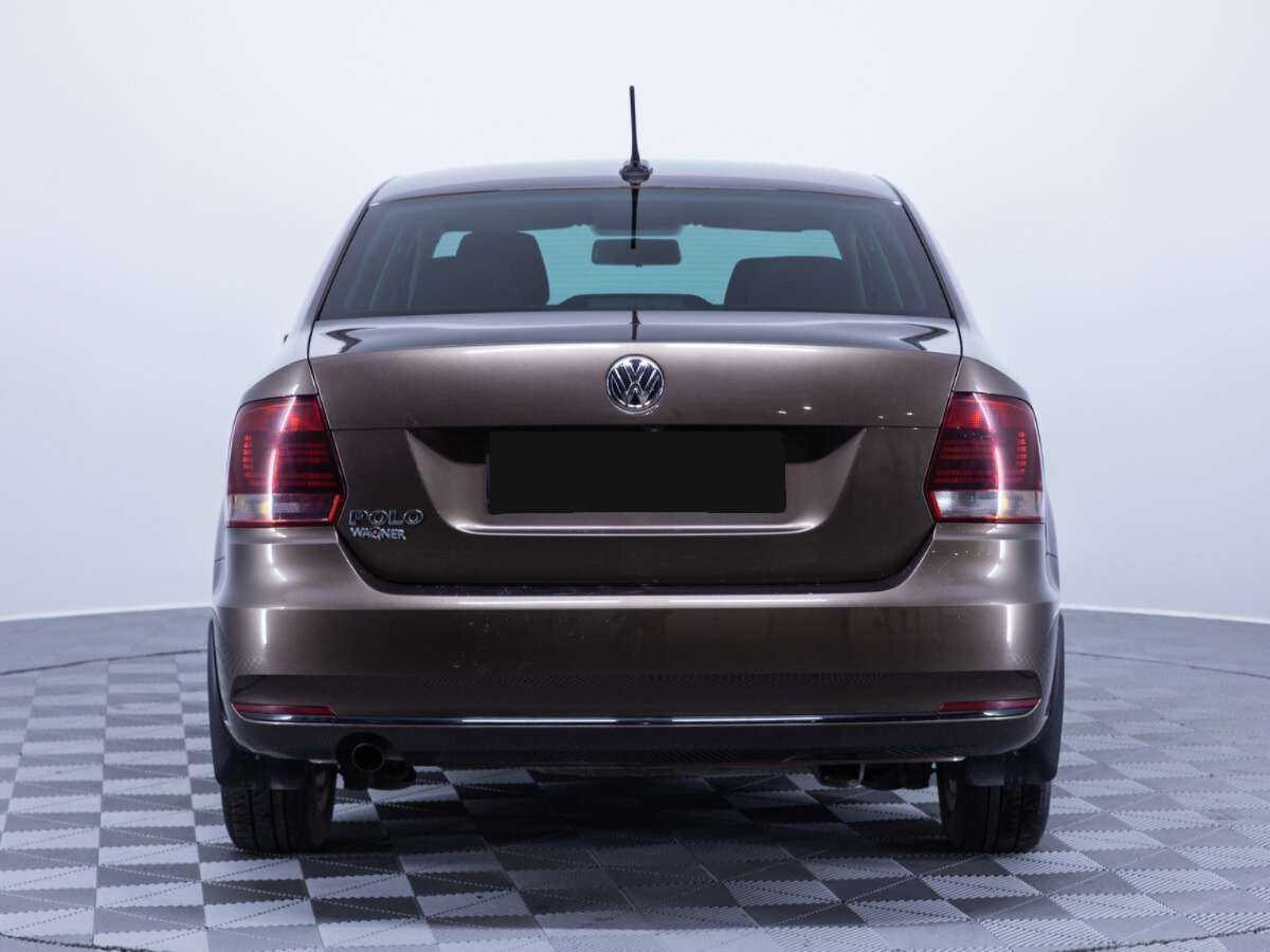 Volkswagen Polo с пробегом — 2019 год. Фото: #4