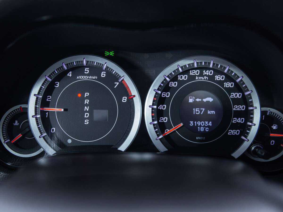 Honda Accord с пробегом — 2008 год. Фото: #16